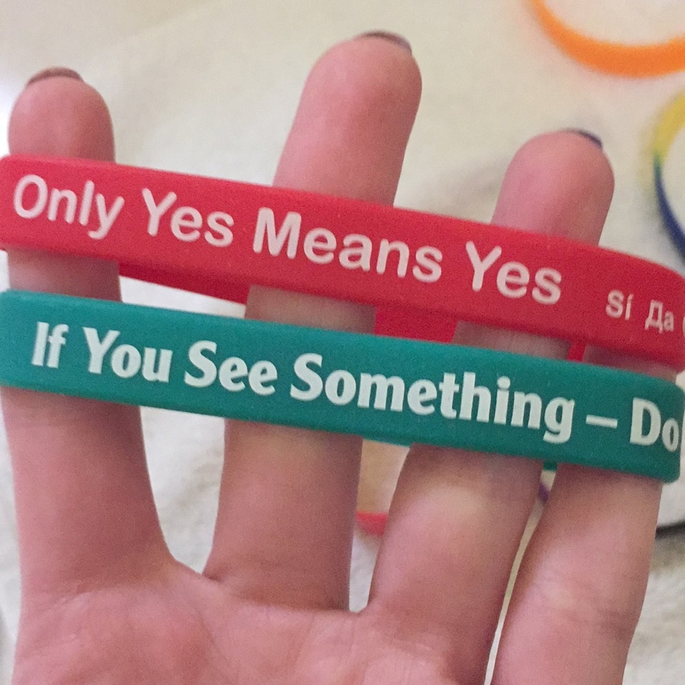 Rubber bracelets - Picture 3 of 4